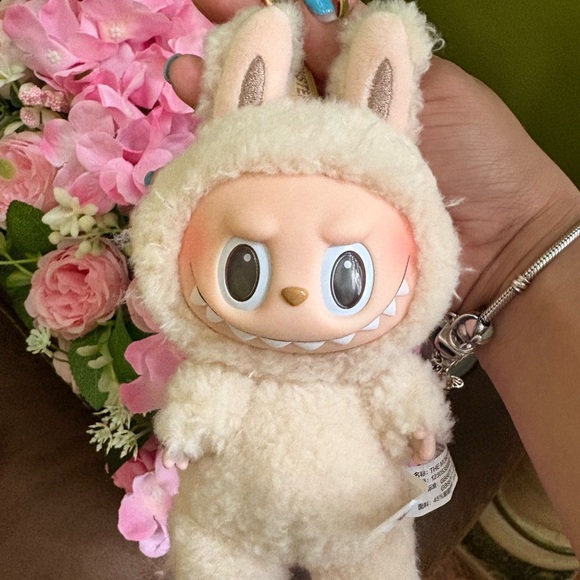 POPMART LABUBU SOY MILK - Picture 2 of 5